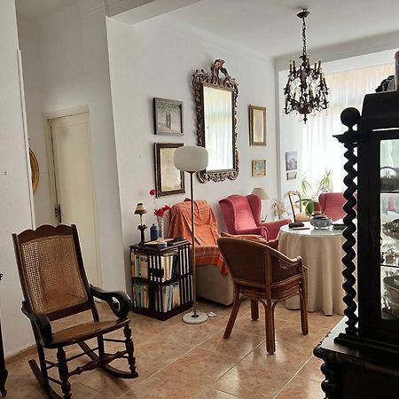 Lovely 2 Bedroom Apartment In The Heart Of Malaga Exterior photo